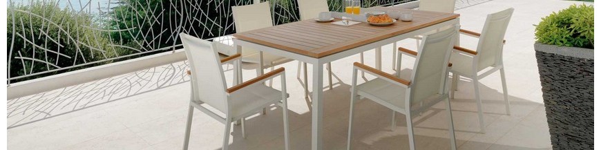 Set tavoli e sedie da esterno: offerte set tavoli e sedie da